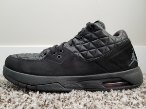 nike air jordan clutch