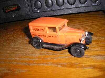Vintage #7 Ertl 1930 Chevy Young's Coal and Ice Panel Delivery Truck Free SHIP