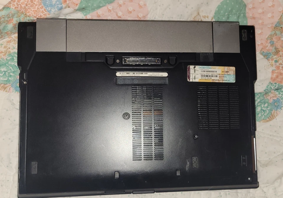 As Is ) Dell Latitude E6410 - 14 inch, Password Protected Password Unknown  - Image 3 of 3