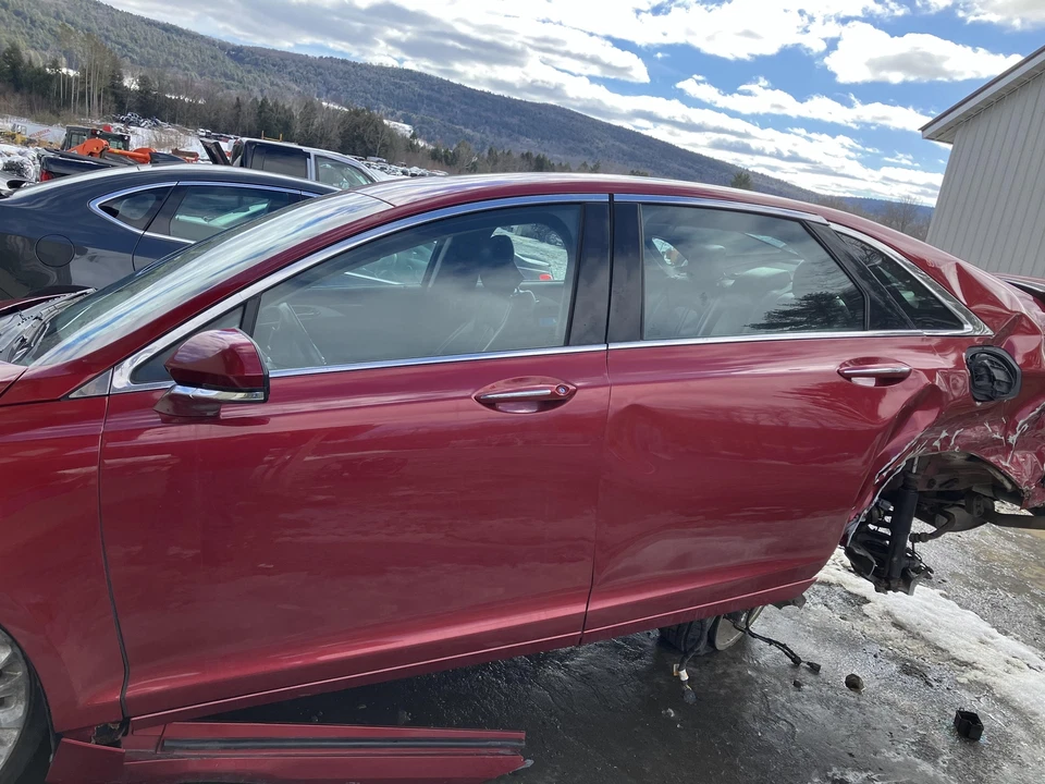 14 LINCOLN MKZ Evaporator Canister - Image 2 of 4