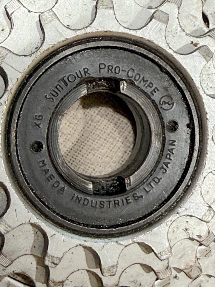 Roue Libre Suntour Pro-Compe Vintage 5 Vitesses (14-28 Dents) - Or - Années 80