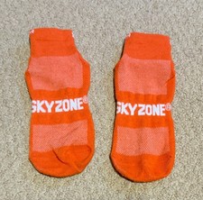 2025 Sky Zone Sky Socks w/ Bottom Grip Orange Standard Logo Design Size M
