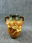 Vintage Roseville Pottery Daylily Vase USA 134-8 — 8.5” Art Pottery Two Handle