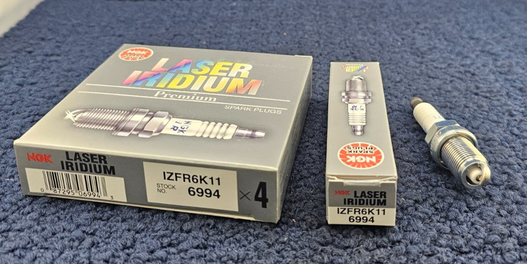 QTY 4 NGK 6994 IZFR6K11 Laser Iridium Spark Plug Fits 2004-11 Honda Element LX