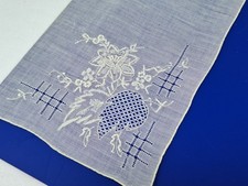 Lovely Vintage Floral Drawnthread Corner Ivory Hand Rolled Hankie FREE SHIP NOS