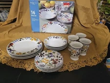 Mainstays Home Alexandria 16 Pc Service for 4 Fruit Design Dinnerware Set NEW 