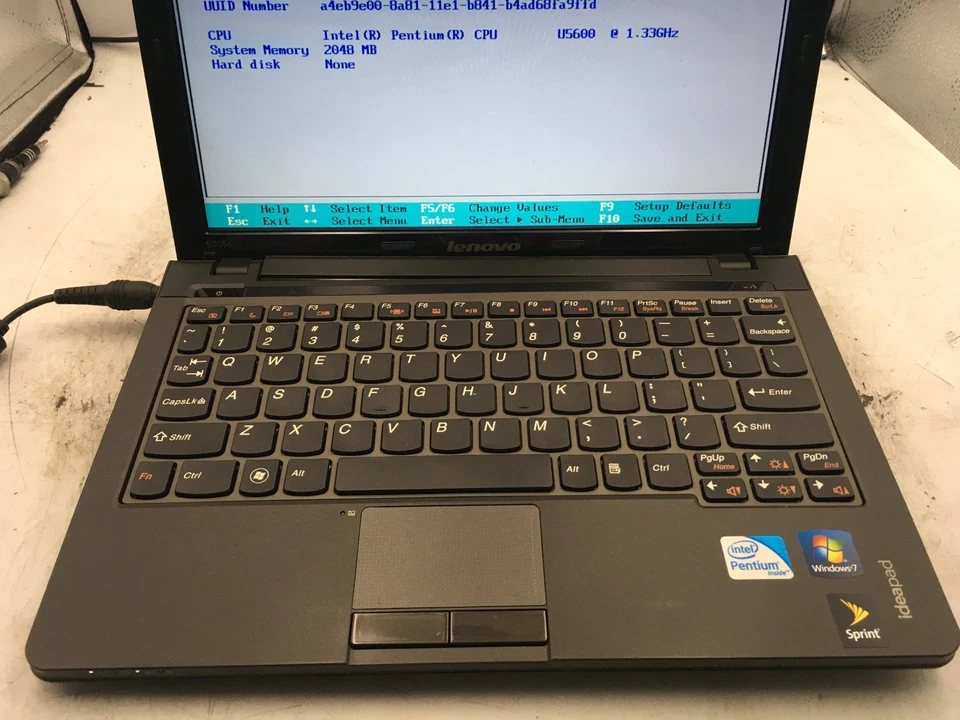 LENOVO IDEAPAD S205A - BOOTS TO BIOS - INTEL PENTIUM U5600 - 2GB RAM - READ - BB - Image 3 of 4