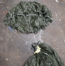 US Military Olive Drab 28' Parachute Canopy w/Lines & Tray