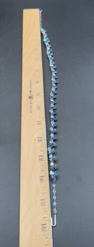 Set collana e orecchini VVTG corona Trifari firmata blu zaffiro e strass AB - Foto 5 di 11