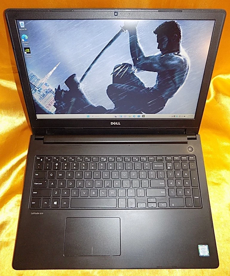 DELL Latitude 3570 Intel® Core™ i5 i5-6200U Computer portatile 39,6 cm