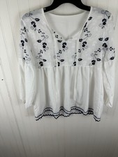 Unbranded Womens White Baby Doll Tunic Top with Blue Embroidery Small