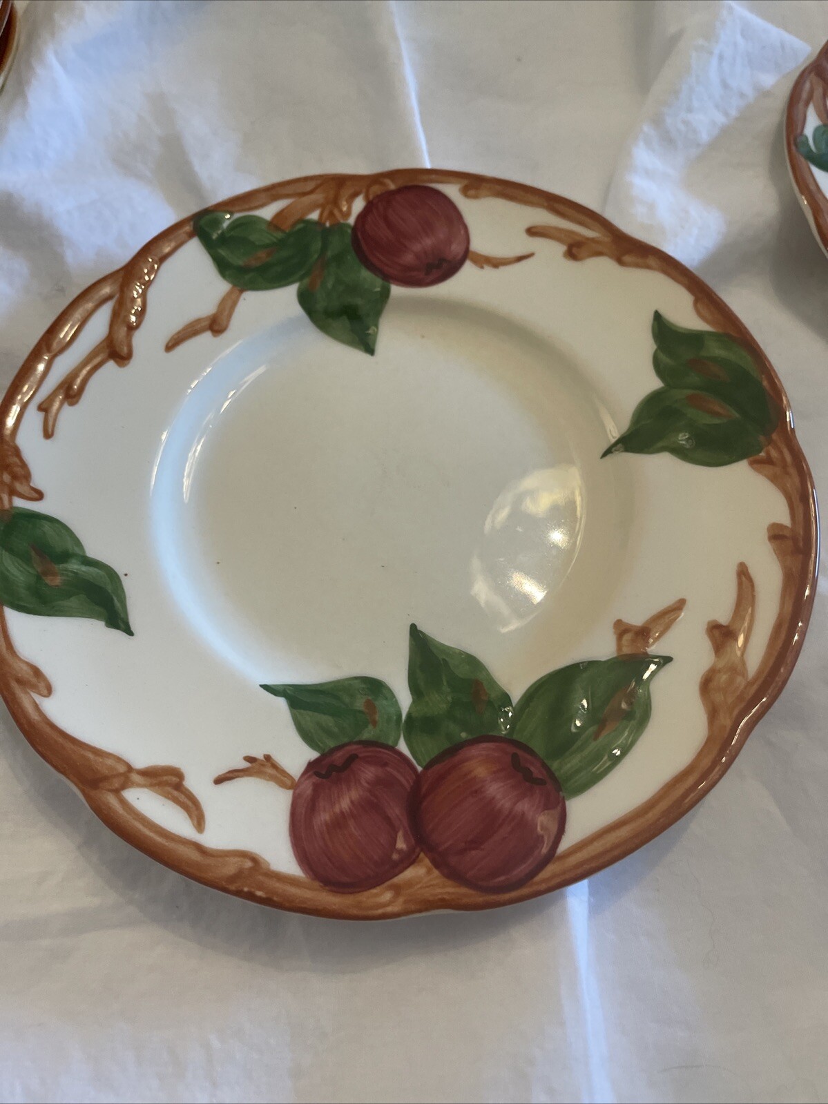 Franciscan Apple Bread and Butter Plates 6 1/4” Eartheware Set of 8 Made in USA