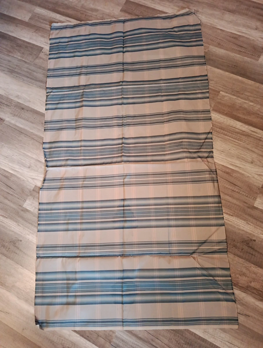 Coupon De Tissu Jersey Gris Vintage - Dimensions : 128 Cm X 54 Cm - Tissu Synthétique - Occasion
