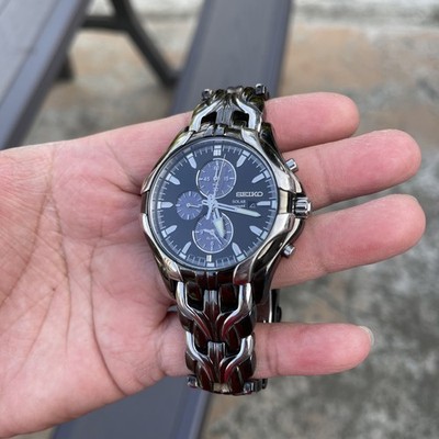 Seiko Mens Solar Chronograph Alarm Black & Silver Stainless 43mm
