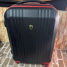 OLYMPIA USA APACH II , 21x15x9 EXPANDABLE ROLLING CARRY ON LUGGAGE BLACK/RED