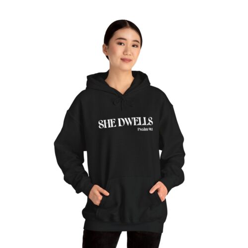Heavy Blend™ Hoodie Sweatshirt "She Dwells" mistic - Picture 1 of 31