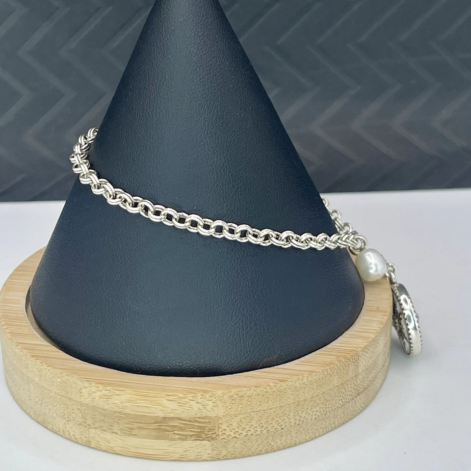 NUEVO CON ETIQUETAS Brighton Neve Copo de Nieve Dije Pulsera Tono Plata Perla Cristal Invierno Foto 3 de 4