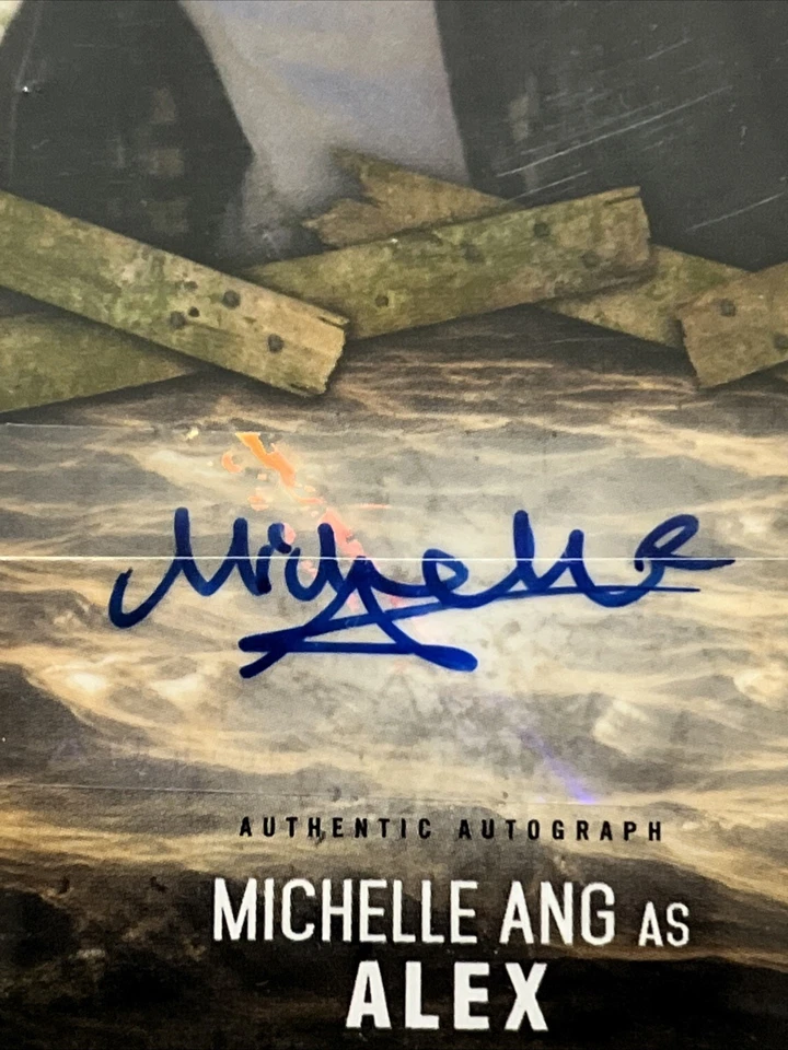 Michelle Ang Fear The Walking Dead As Alex Auto Card MA-1 08/of 10 - Image 2 of 3