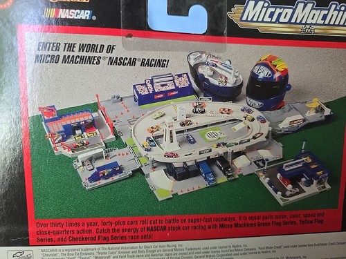 1999 - WINNER'S CIRCLE - MICRO MACHINES - JEFF GORDON YELLOW FLAG SERIES - Picture 4 of 4