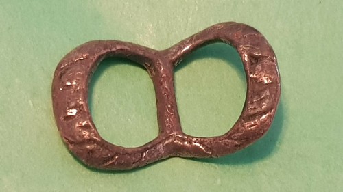 Stunning rare little tudor bronze buckle. Please Read Description. L161x