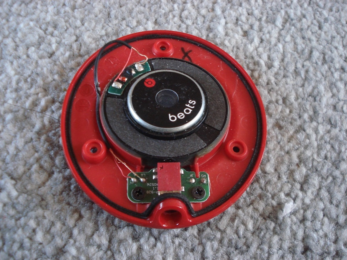 Genuine Beats Solo 2 Wired Headphones Speaker-Blue Red White Grey