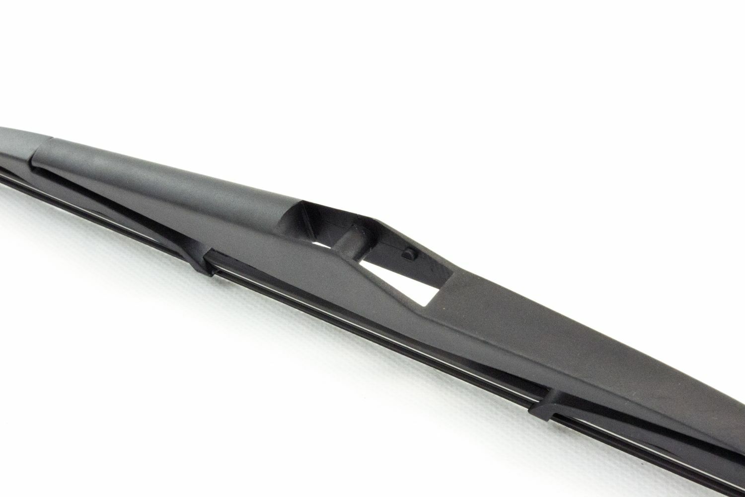 Fits Hyundai i10 Wiper Blades 20082013 Quality Wipers Set 22"16" HY