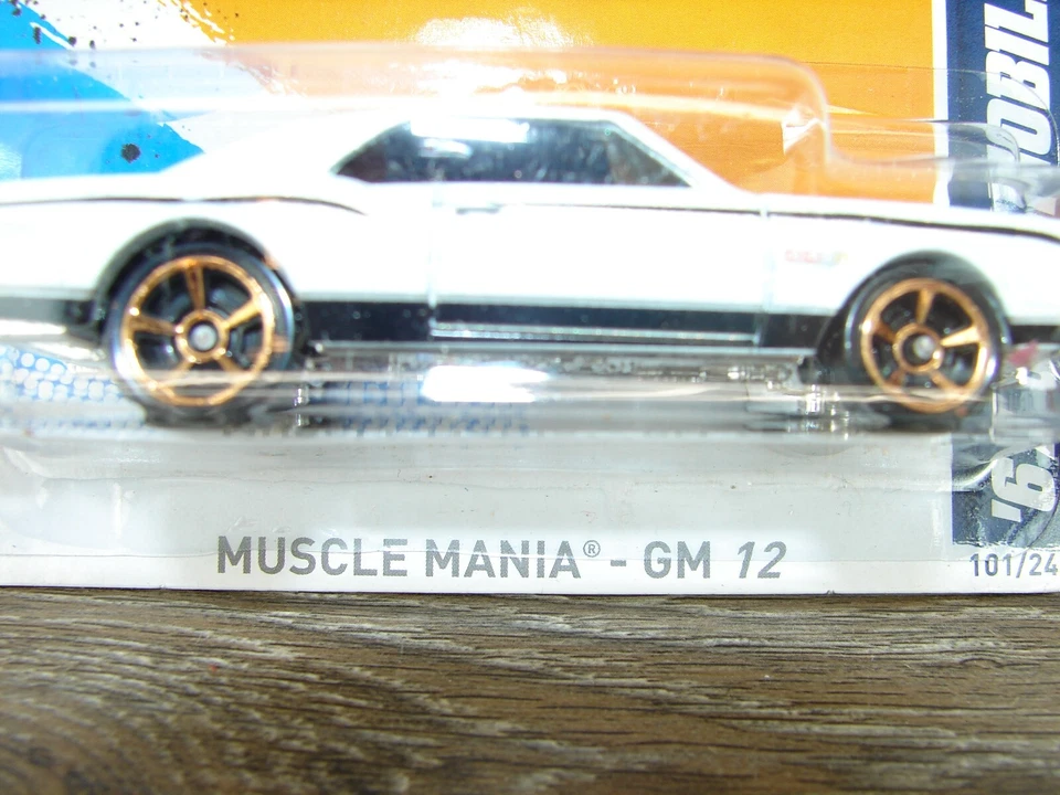 Hot Wheels #101 Muscle Mania 2012 1/10 '67 Oldsmobile 442 Foto 2 de 3