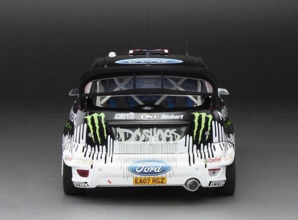 SunStar 1:18 Ford Focus RS–Ken Block–2010 Rally day show at
