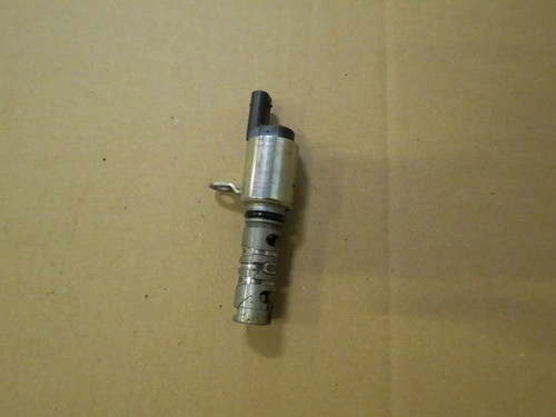 Original VW Passat CC Facelift Steuerventil Nockenwelle A37358 04e906455d