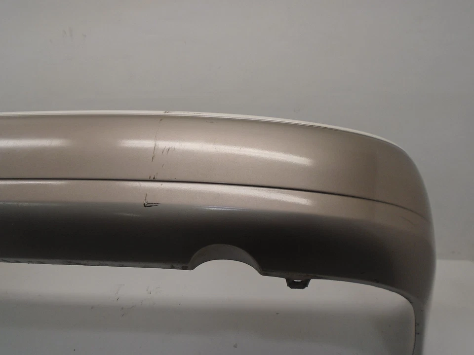 97-01 Lexus ES300 Rear Bumper Cover Assy Beige/White 52159-33906 OEM DK804160 Foto 3 de 4