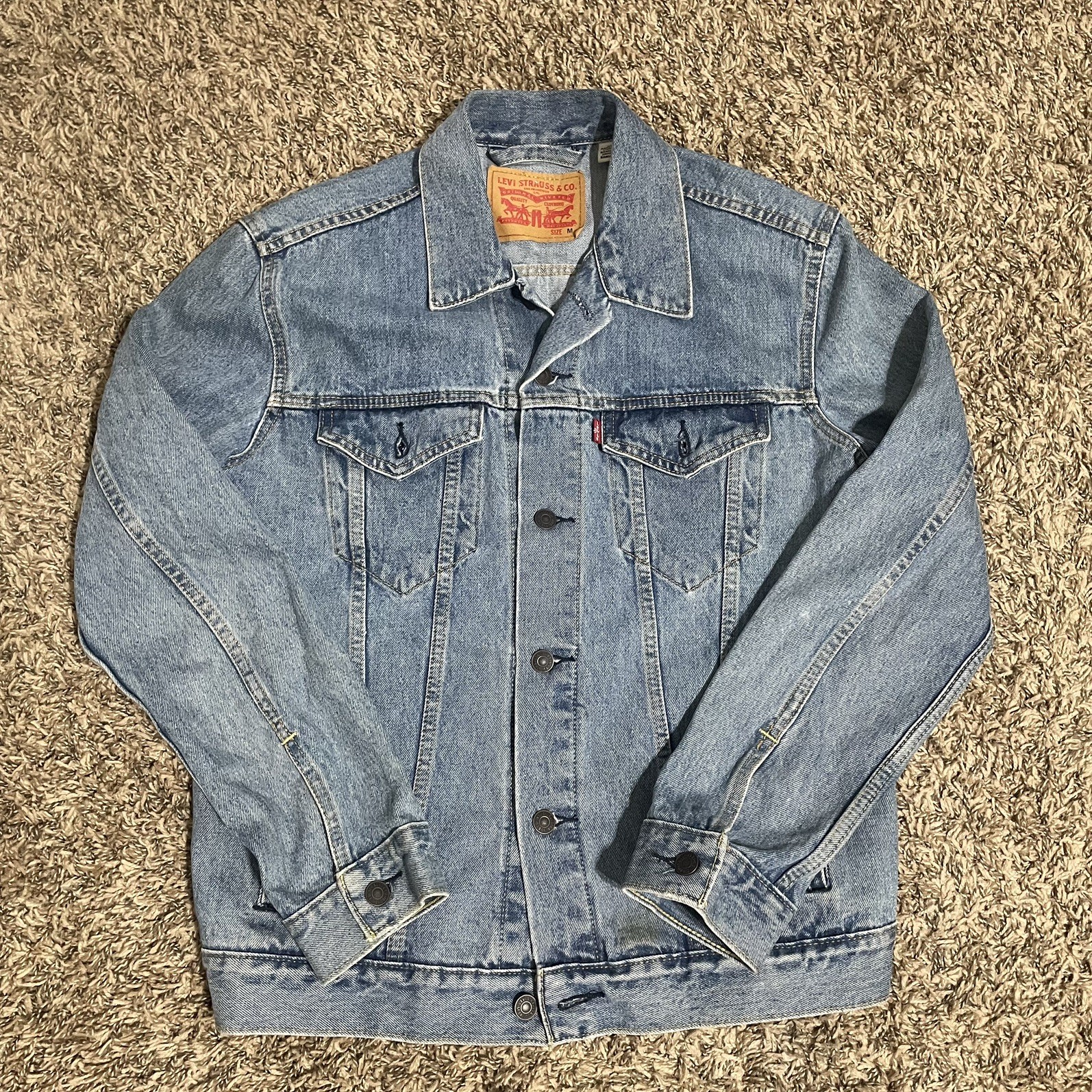 Levi's Men's Denim Trucker Jacket Blue Medium Wash Size Medium