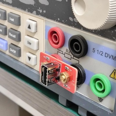 5V Power Output USB A Port with 19 05mm Banana Connector for Device Charging