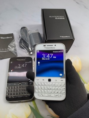 Boxed BlackBerry Classic Q20 Black/white Unlocked 4G 16GB Keyboard