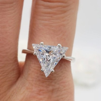 Solitaire Triangle Diamond Ring 6.05Ct F VS1 925 Sterling Silver Engagement