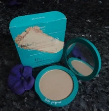 thrive brilliant face highlighter in toquyen golden opal New in box