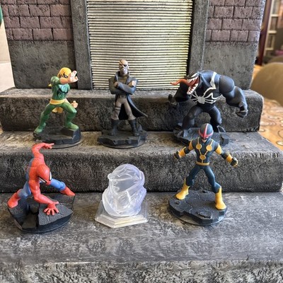 Disney Infinity 2.0 Marvel Super Heroes Set - Spider-Man, Venom, Nick Fury uvm.