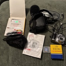 Kodak Digital Camera EasyShare Z700 4.0MP Silver Tested Case Cords