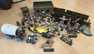 Elastolin Cowboy und Indianer Figuren Planwagen; Pferd;Fort; Tipi; Kanu Konvolut
