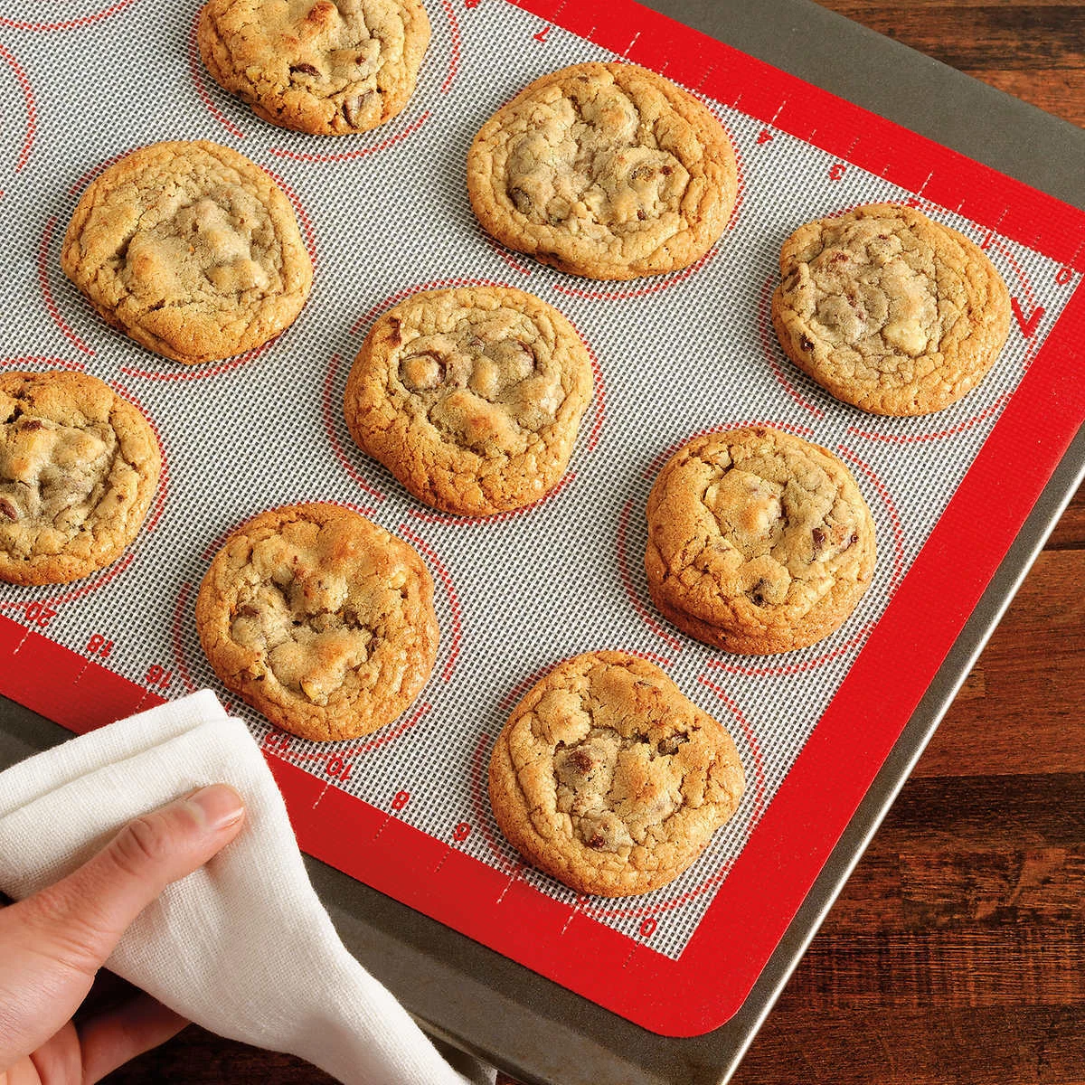 4 Pc - Nonstick Silicone Baking Mats | Sizes - 2 Half Sheets & 2 Toaster Oven
Opens in a new window