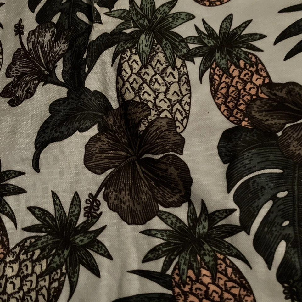 Rare Tasso Ella Island Floral Pineapple Polo Beige Green Men’s Shirt Medium - Image 4 of 4