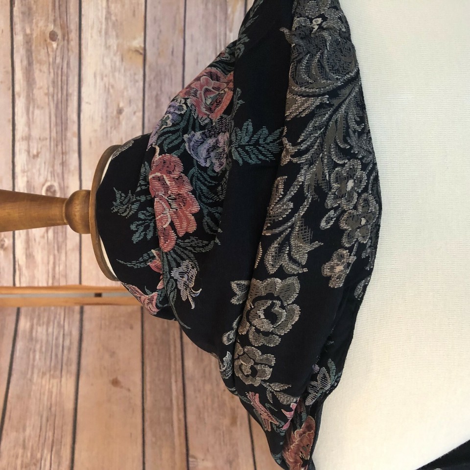 Vintage Lacy Afternoon Shell Kepler Black Floral Tapestry Shawl Lace ...