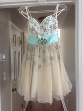 Terani Couture Sweetheart Prom Dress Size 2