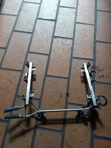 Audi A4 A6 A8 Skoda Superb VW Passat V6 Druckregler Kraftstoffleiste 078133681AJ