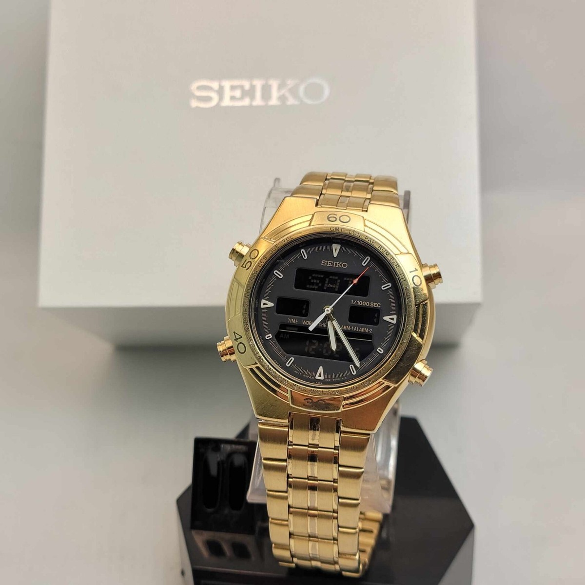 adidas watch model 8018