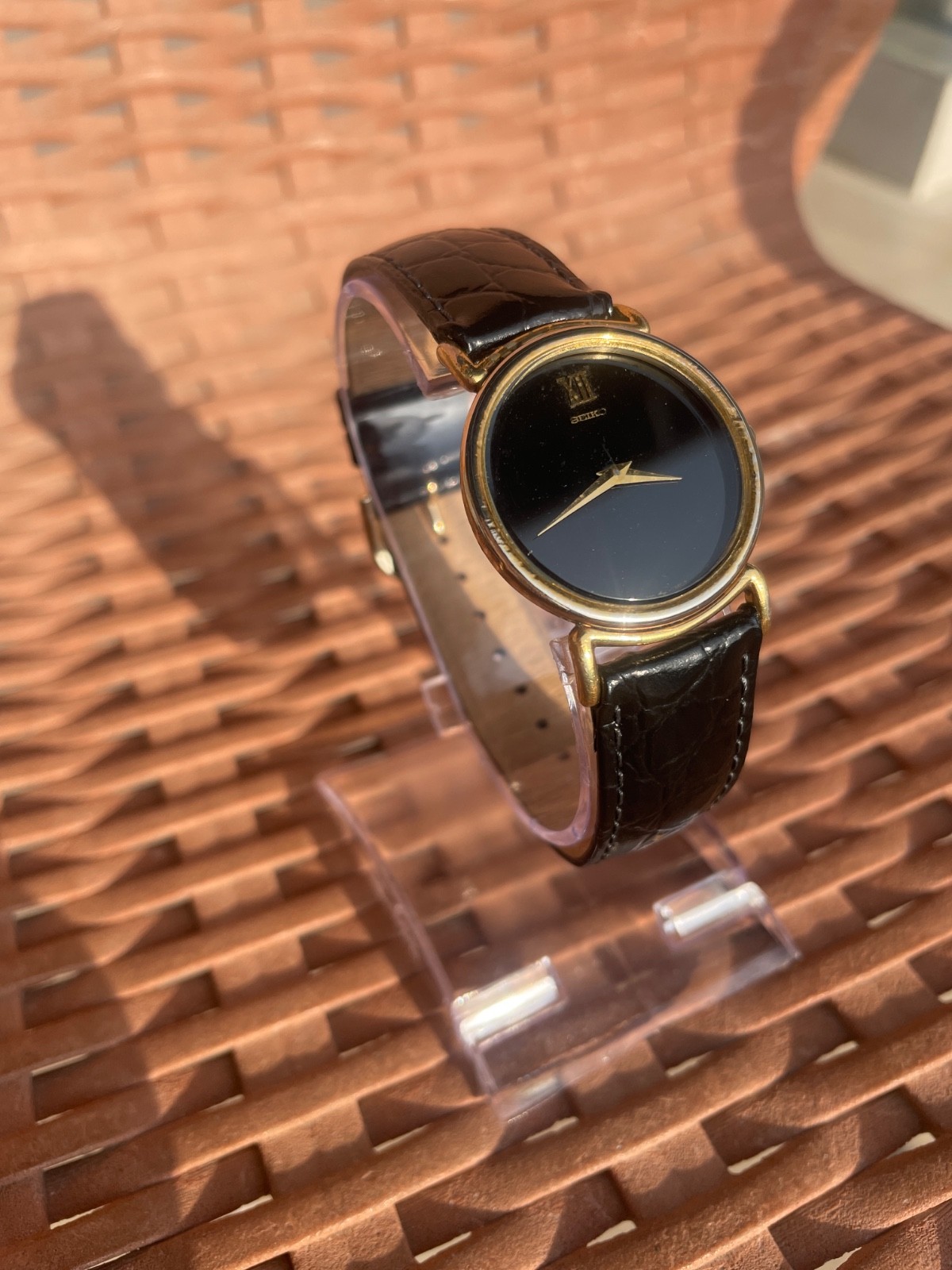 Wind Seiko Vintage for Manual Chariot Rare Watch Men 2220-0530 - vintagewatches.pk