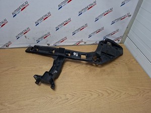 BMW X1 F48 F49 2019 Stoßstange hinten rechts Halterung 7381120 DVV16004