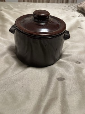 Vintage Unmarked Brown Glazed Stoneware Bean Pot w/ Lid