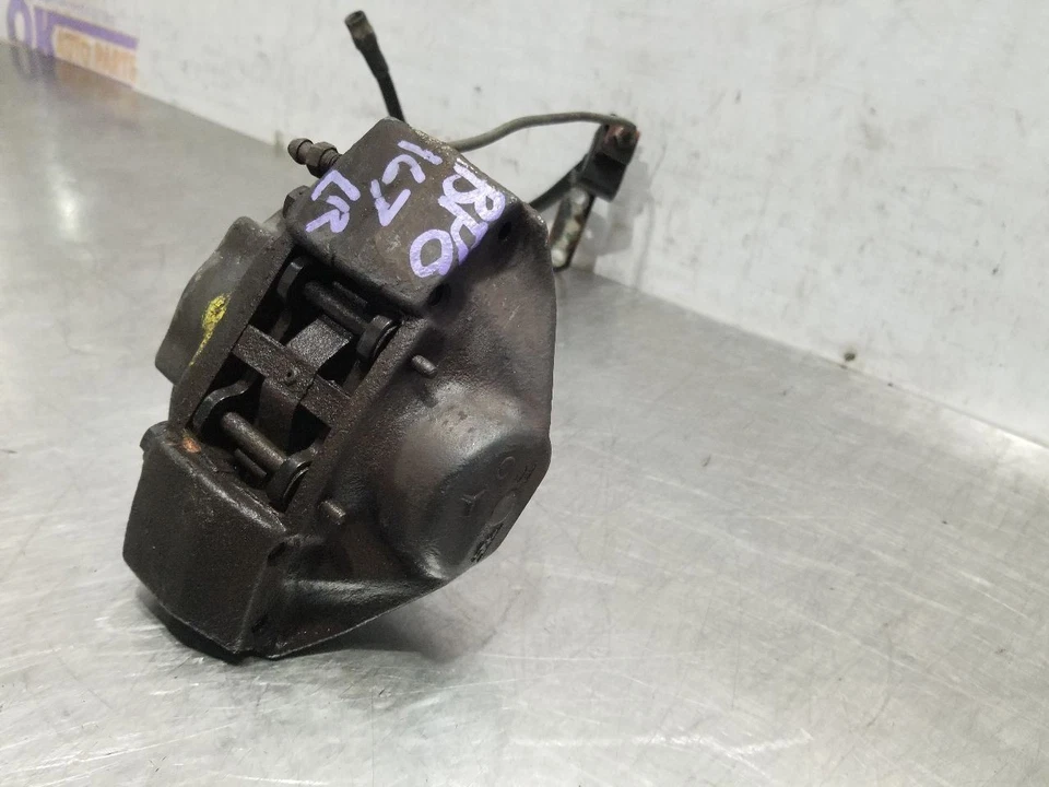 88 1988 MERCEDES-BENZ 560SL 107 TYPE 5.6L RWD REAR BRAKE CALIPER LEFT DRIVER - Image 4 of 4