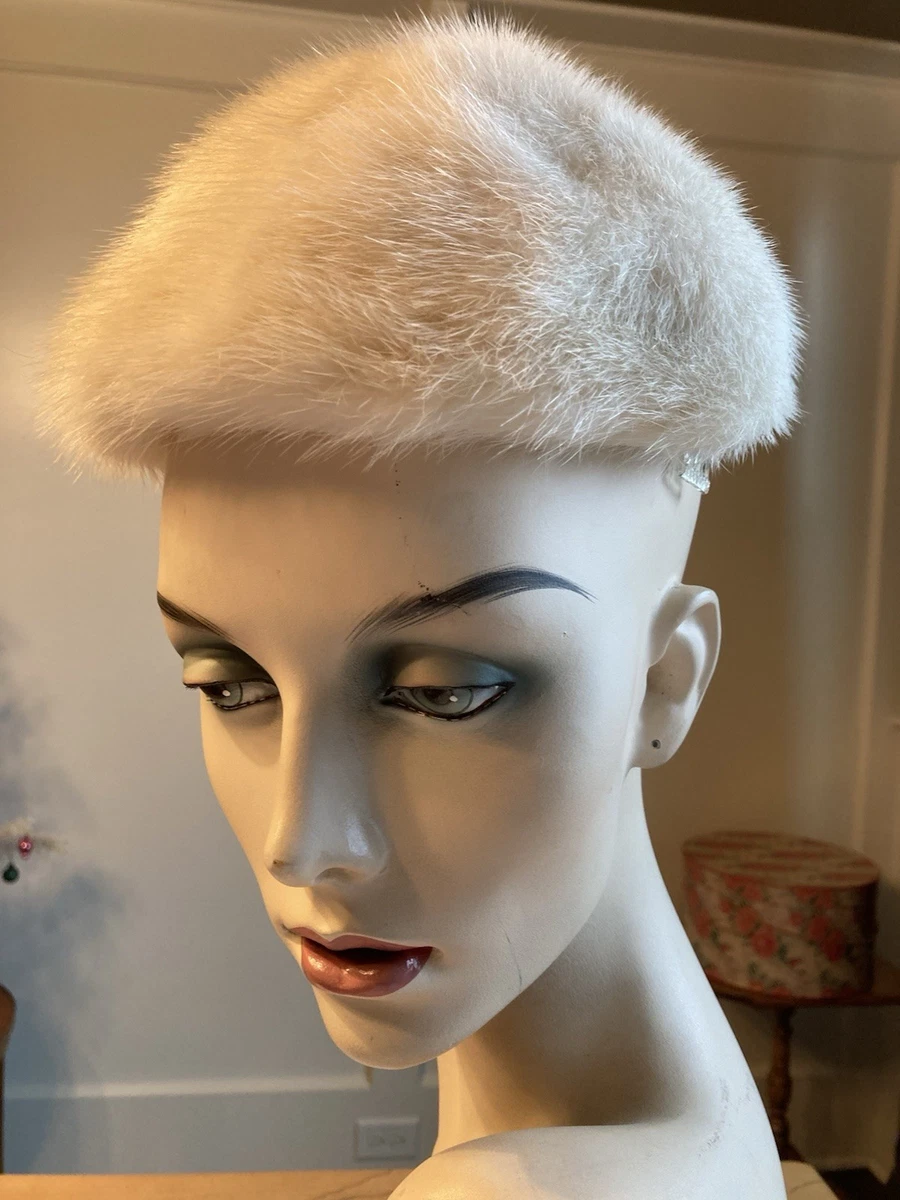 Womens Cone Beehive Fur Small Hat Vtg 60s MOD Winter Cap Elegant Classy White 1960s beehive hat - Gem main image 4