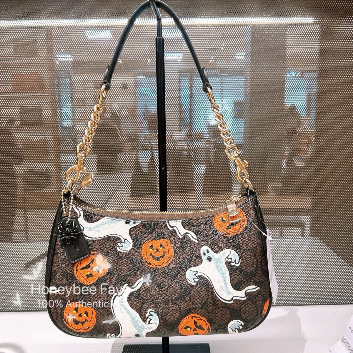 nwt coach Teri Shoulder Bag In Signature canvas Pumpkin Halloween